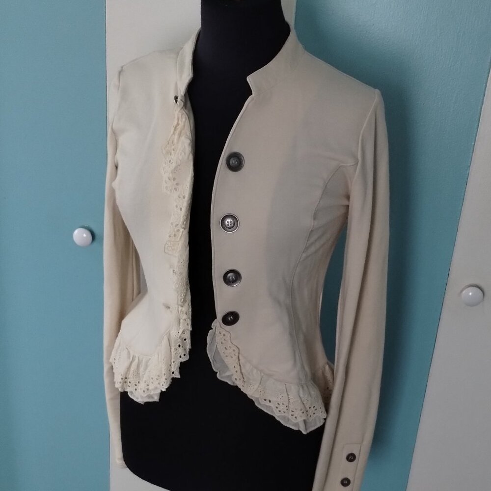 Xhilaration Off-White Blazer w/ Lace Floral Details - Picture 4 of 6